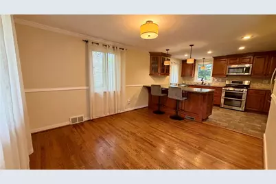 307 Garlow Dr, Pittsburgh, PA 15235 - Photo 10