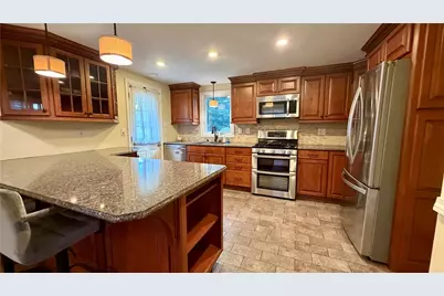 307 Garlow Dr, Pittsburgh, PA 15235 - Photo 12