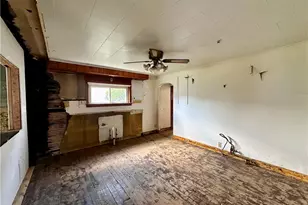 109 Pittsburgh Rd, Bentleyville, PA 15314 - Photo 6