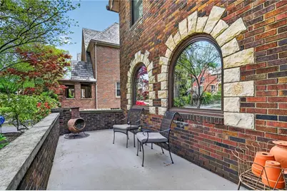121 Vernon Drive, Pittsburgh, PA 15228 - Photo 4