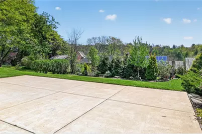 121 Vernon Drive, Pittsburgh, PA 15228 - Photo 14