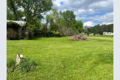 1630 Pymatuning Dr, Shenango, PA 16134 - Photo 8