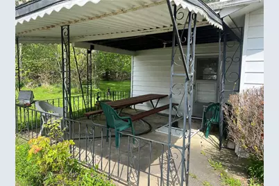 1630 Pymatuning Dr, Shenango, PA 16134 - Photo 2