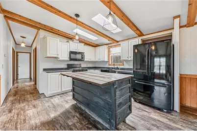 69 S Summit Rd #409, West Salem Township, PA 16125 - Photo 6