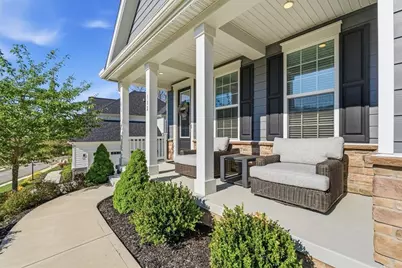 102 Curtis Dr, Pine Township, PA 15090 - Photo 2