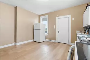 318 Shady Ave, Charleroi Boro, PA 15022 - Photo 10