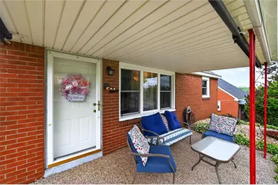 6309 Whitewood St, South Park, PA 15129 - Photo 6