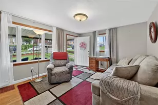 6309 Whitewood St, South Park, PA 15129 - Photo 8