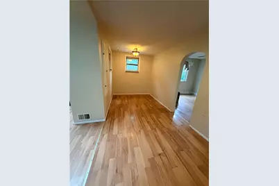 1704 State Ave, Coraopolis, PA 15108 - Photo 6