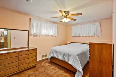 2811 Bowman Ave, McKeesport, PA 15132 - Photo 12