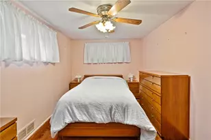 2811 Bowman Ave, McKeesport, PA 15132 - Photo 14