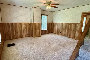 81 Hartwick Rd, Findley Township, PA 16137 - Photo 18