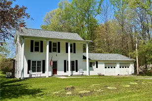 81 Hartwick Rd, Findley Township, PA 16137 - Photo 2