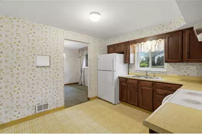 4960 Flamingo Dr, Pittsburgh, PA 15236 - Photo 12