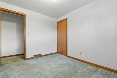4960 Flamingo Dr, Pittsburgh, PA 15236 - Photo 24