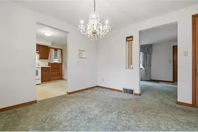4960 Flamingo Dr, Pittsburgh, PA 15236 - Photo 8