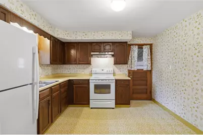 4960 Flamingo Dr, Pittsburgh, PA 15236 - Photo 10