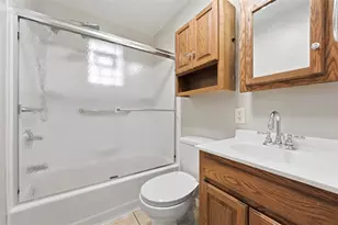 12000 Lee Dr, North Huntingdon, PA 15642 - Photo 16