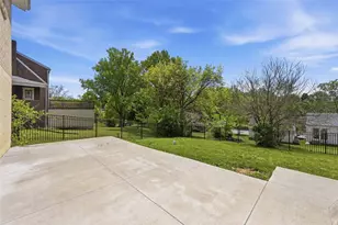 12000 Lee Dr, North Huntingdon, PA 15642 - Photo 22