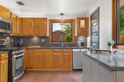 850 Bockstoce Ave, Pittsburgh, PA 15234 - Photo 12