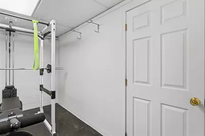850 Bockstoce Ave, Pittsburgh, PA 15234 - Photo 38