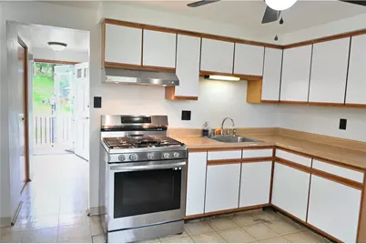 104 McAlister Dr, Pittsburgh, PA 15235 - Photo 14