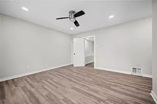 5 Ambridge, Ambridge, PA 15003 - Photo 24