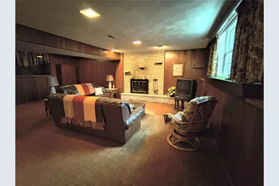 106 Elise Dr, Center Township, PA 16001 - Photo 26
