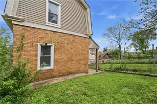 735 Ceres Wy, Pittsburgh, PA 15210 - Photo 24