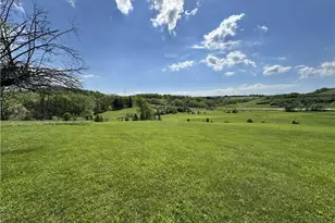 48 Misty Meadows Ln, Menallen Township, PA 15401 - Photo 6