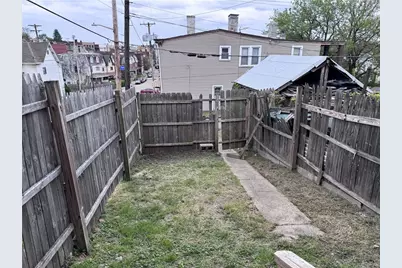 102 Jucunda St, Pittsburgh, PA 15210 - Photo 12