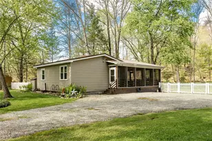 2771 River Dr, Shenango, PA 16134 - Photo 2
