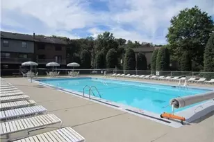 107 Glenwood Dr, Monroeville, PA 15146 - Photo 24