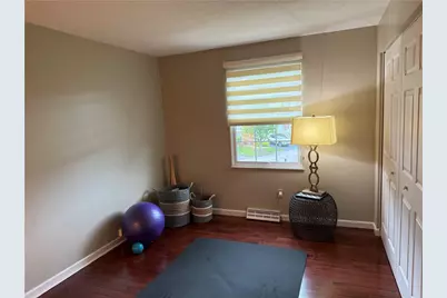107 Glenwood Dr, Monroeville, PA 15146 - Photo 16