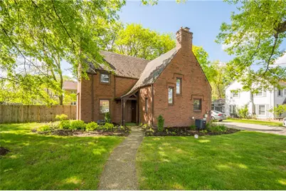 601 Winfield Street, Bridgeville, PA 15017 - Photo 2