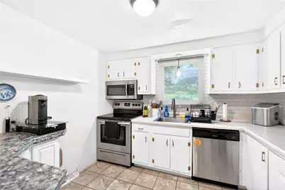 417 Peters Dr, Pittsburgh, PA 15116 - Photo 20