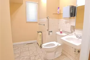 106 Milheim Dr, Center Township, PA 16001 - Photo 14