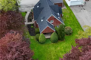 106 Milheim Dr, Center Township, PA 16001 - Photo 4