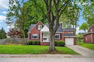 1049 Windermere Dr, Pittsburgh, PA 15218 - Photo 1