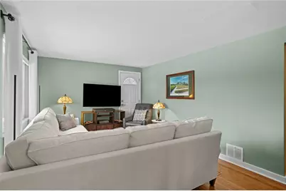 1049 Windermere Dr., Pittsburgh, PA 15218 - Photo 6