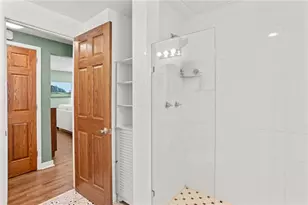 1049 Windermere Dr, Pittsburgh, PA 15218 - Photo 20