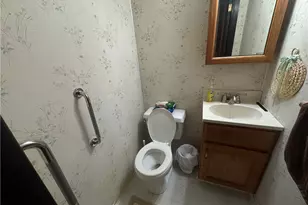 346 Sunshine Ave, Central City Borough, PA 15926 - Photo 10