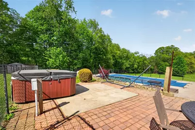 6424 Churchill Rd, Bethel Park, PA 15102 - Photo 42