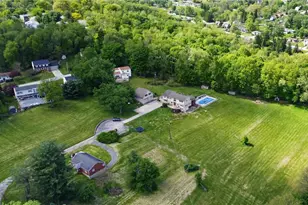 6424 Churchill Rd, Bethel Park, PA 15102 - Photo 4