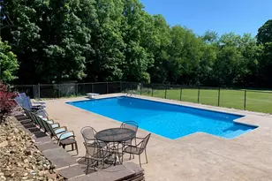 6424 Churchill Rd, Bethel Park, PA 15102 - Photo 42