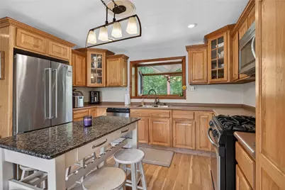 6424 Churchill Rd, Bethel Park, PA 15102 - Photo 12