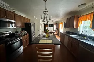 7 Short St, Centerville, PA 15358 - Photo 16