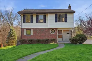 3832 Cynthia Dr, Pittsburgh, PA 15227 - Photo 2