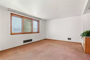 3832 Cynthia Dr, Pittsburgh, PA 15227 - Photo 12