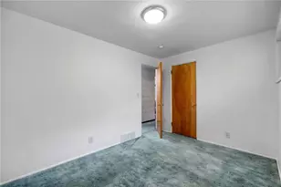 2052 Hulton Rd, Pittsburgh, PA 15147 - Photo 30
